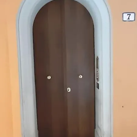 Апартаменты 7 Quadri - Piazza Aldrovandi- *