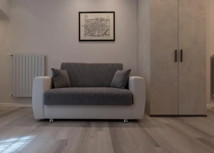 7 Quadri - Piazza Aldrovandi- Boloňa