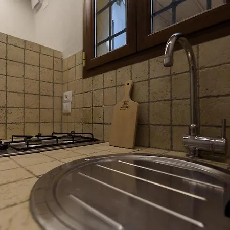 Apartmán 7 Quadri - Piazza Aldrovandi- *